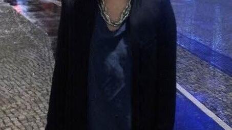 Frederike Karsch trug das Kleid bei der Berliner Premiere.  Foto: privat