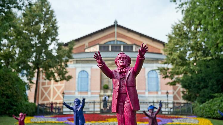 Wer Karten für die Bayreuther Festspiele 2020 haben möchte, muss schnell sein. Alle Infos zur Ticketbestellung gibt es auf inFranken.de. Foto: Daniel Karmann/dpa