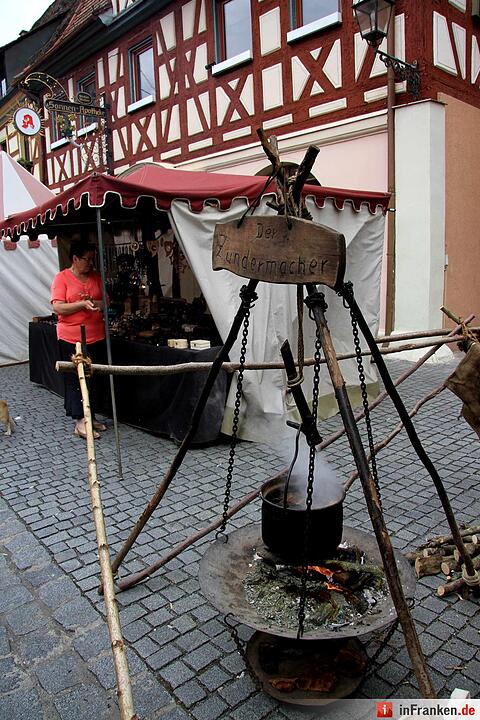 mittelalter (90)