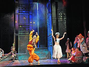 Exotisches Flair: Das Landestheater bringt am Sonntag Leo Delibes Oper "Lakmé" heraus.  Foto: Andrea Kremper