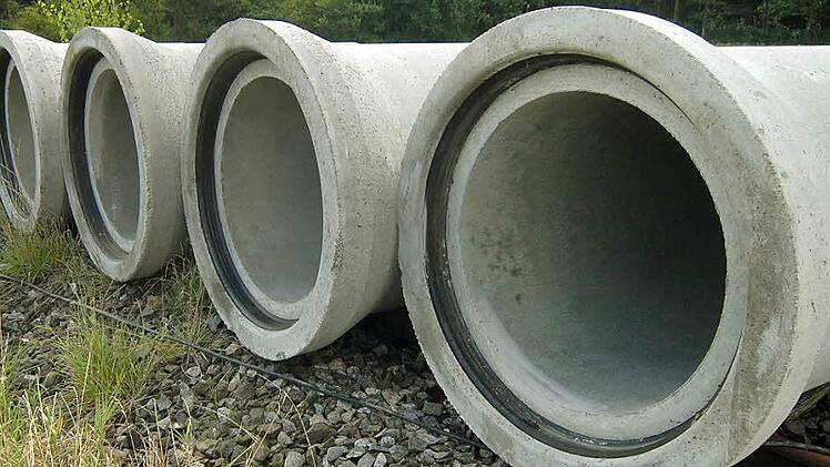 Der anstehende Kanalbau wirft in Stettfeld Fragen auf. Der Gemeinderat hat Fachbüros eingeschaltet, um bei der Planung und Abwicklung der Finanzierung nicht in die Röhre zu schauen. Foto: Symbolbild/Archiv