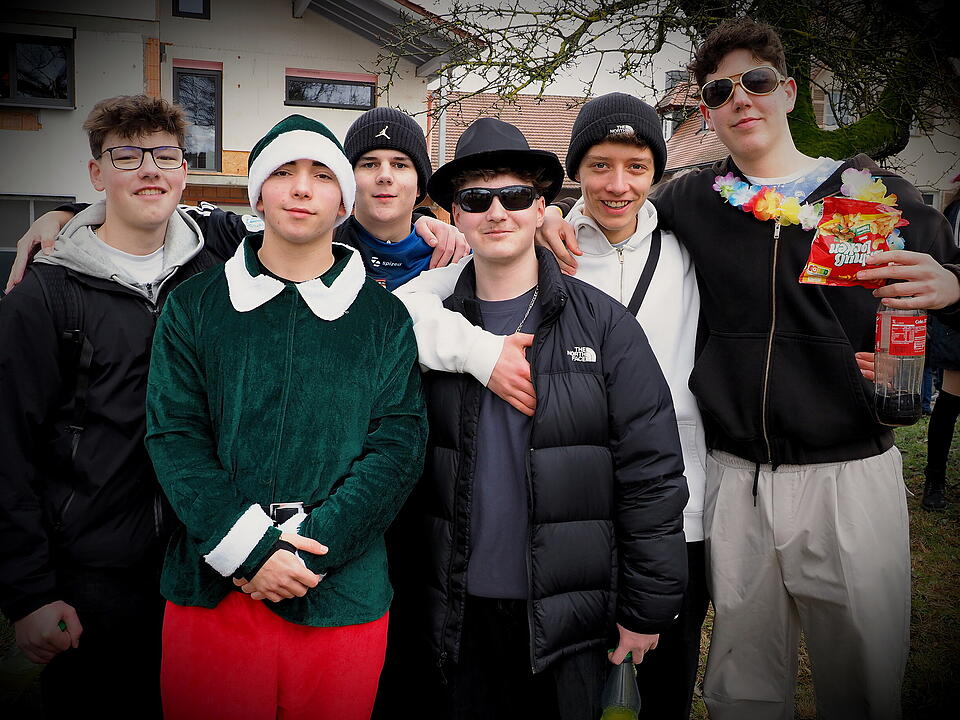 Beste Faschingslaune in Aura/Saale