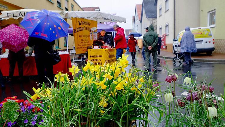 Ein buntes Angebot erwartete die Besucher des traditionellen Ostermarktes auch in diesem Jahr. Fotos: Gerd Schaar