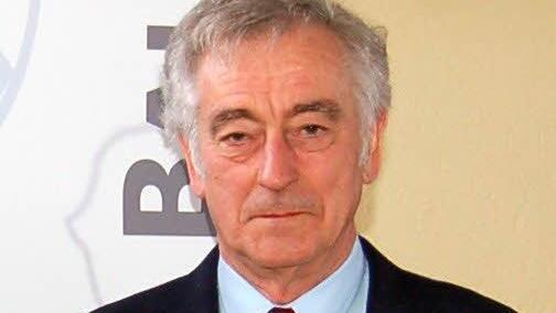 Aufgrund seiner großen Verdienste um die Schiedsrichterei wurde Heinz Götschel Ehren-Obmann der Bad Kissinger Gruppe. Foto: Archiv