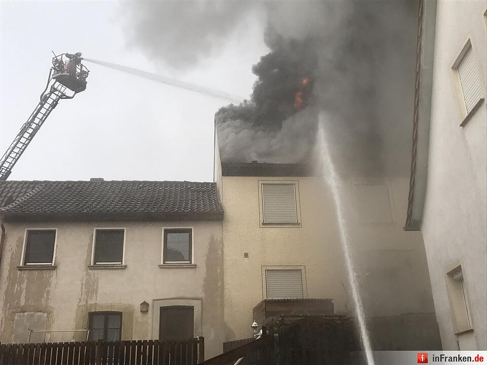 Brand in Wohnhaus in Schönbrunn