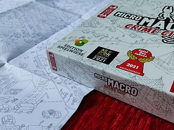 „Micro Macro – Crime City“: Rezension des kooperativen Detektivspiels