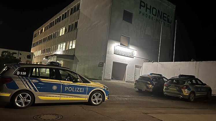 Gerbrunn: Granatenähnlicher Gegenstand in Asylunterkunft löst Großeinsatz aus
