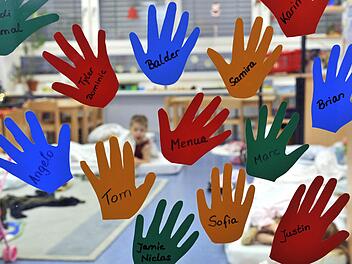Wie die Kinderbetreuung bezuschusst wird, sorgt in Mainleus für Diskussionen. Symbolbild: dpa