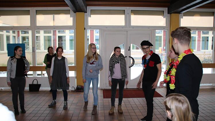 Eindrücke vom Romanischen Tag am Hammelburger Gymnasium. Foto: Ralf Ruppert