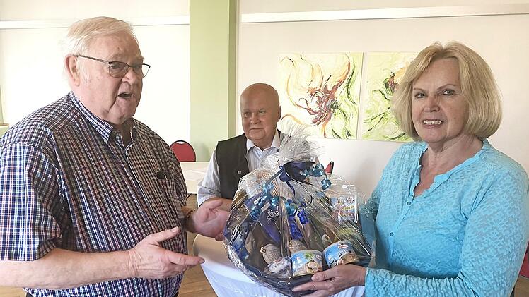 Gerhard Käding (links) nahm nach 14 Amtsjahren aus persönlichen Gründen seinen Abschied als Vorsitzender.