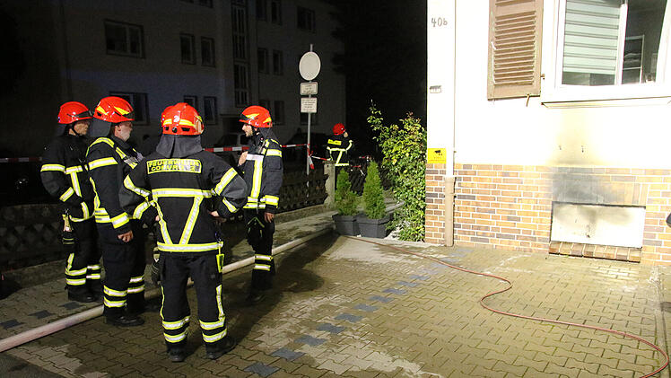 Feuer in Mehrfamilienhaus in Coburg