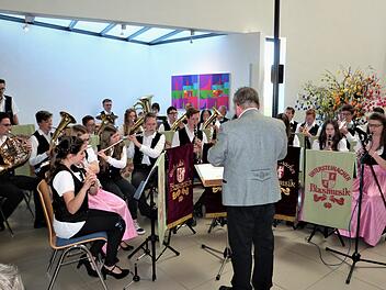 Das Jugendblasorchester des Untersteinacher Musikvereins unter der Leitung von Lothar Huber präsentierte sich zum Osterkonzert in der Autobahnkirche einmal mehr als eine sehr homogene Einheit. Foto: Werner Reißaus