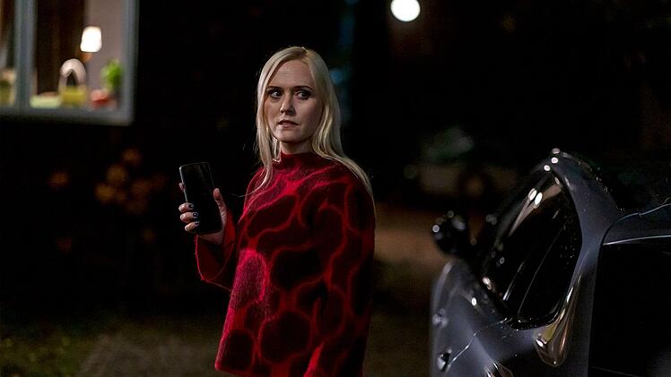 Die schwangere Antonia (Anna Baranowska) wird zum Opfer.