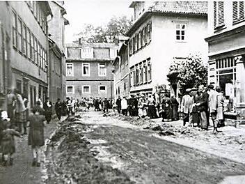 Nur noch Schlamm: die Leopoldstraße nach dem Unwetter am Abend des 9. Juli 1926.