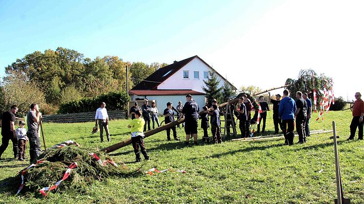 Impressionen von der Bucher Kerwa Richard Sänger