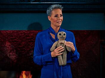 Voodoo im Finale von "Die Verr&auml;ter" (RTL) - davon wusste Spielleiterin Sonja Zietlow. Eine andere dramatische Wendung &uuml;berraschte aber auch sie.