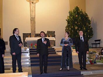 Das Ensemble "Tosca" bei seinem Konzert in Redwitz. Foto: Welz