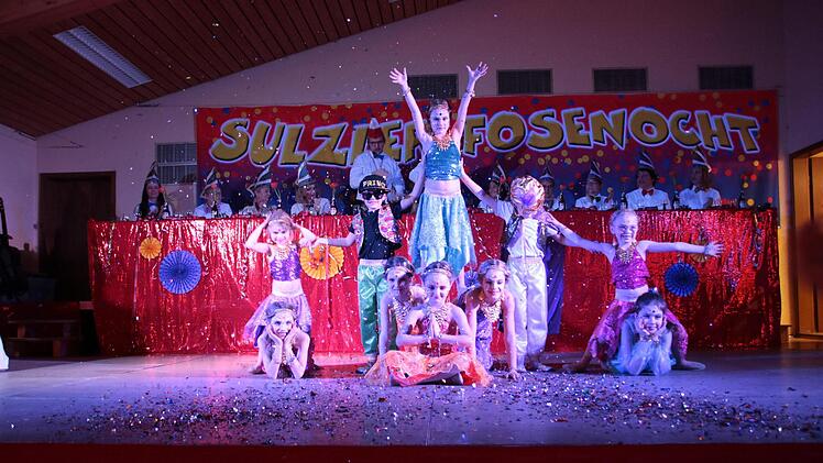 Die Tanzsterne hatten als Thema Aladin und die Wunderlampe.  Fotos: Hilmar Ruppert