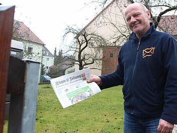 Detlef Liehr ist einer der vielen zuverlässigen Austräger der Saale-Zeitung. Foto: Benedikt Borst