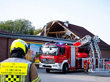 Supermarktdach in Ratzeburg eingestürzt