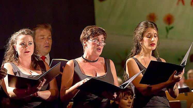 Chor des Landestheaters