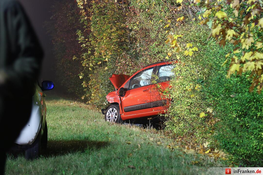 Schwerer Vekehrsunfall auf der B14 bei Gutzberg