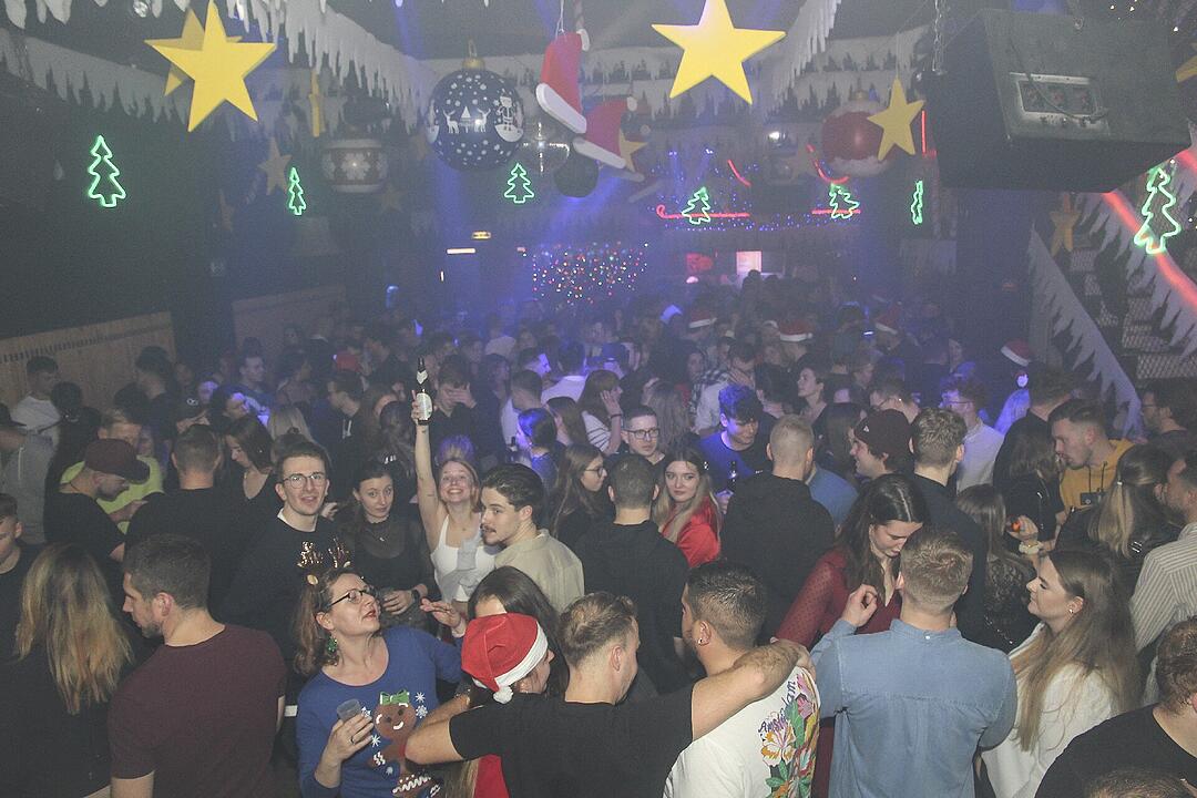 Partystimmung an Heiligabend