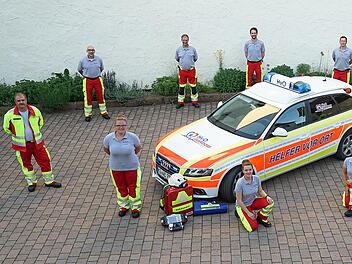 Sie stehen als Helfer vor Ort in Euerdorf bereit: Thorsten Ferdin (von links), Dirk Zirwick, Julia Ortmann, Alexander Back, Dr. Markus Holleber, Laura Ferdin, Anne Bohl, Andreas Büttner, Dominik Billmann, Christina Wehner und  David Mölder.