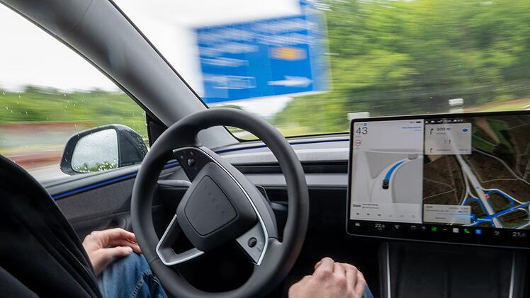 Teslas Fahrassistenzsystem