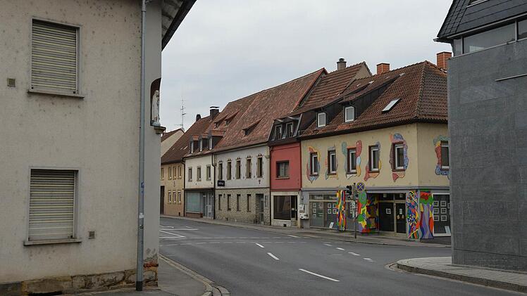 Vier Häuser an der Bamberger Straße stehen leer, sie sollen abgerissen werden.