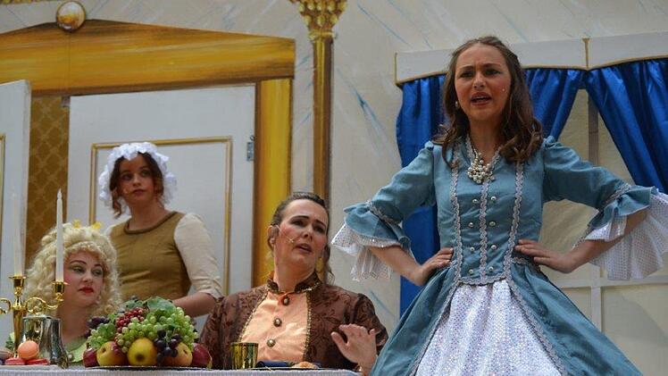 Premiere des Märchens "Froschkönig" auf der Waldbühne Heldritt Foto: Gabi Bertram