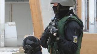 Großübung der Bundespolizei in Mainleus. Foto: Barbara Herbst