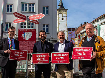 Würzburg: Straßenschilder geben Einblick in die Geschichte - "Mittelalter zum Greifen nah"