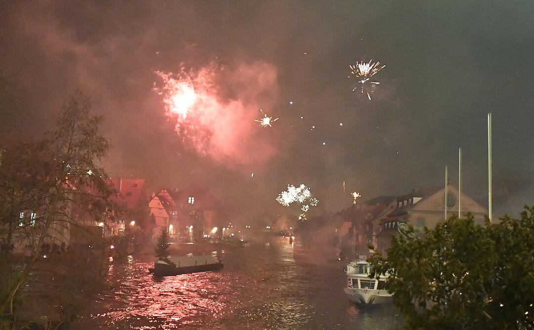 Impressionen von der Silvesternacht: So feierte Bamberg den Jahreswechsel