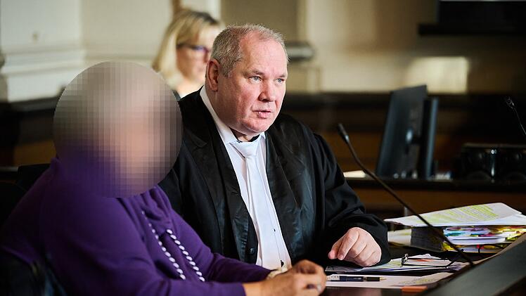Verden: Gericht f&auml;llt Urteil in Prozess gegen Hebamme