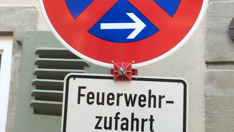 Autofahrer sollten die Innenstadt lieber meiden und auf öffentliche Verkehrsmittel umsteigen. Foto: Oliver Schmidt