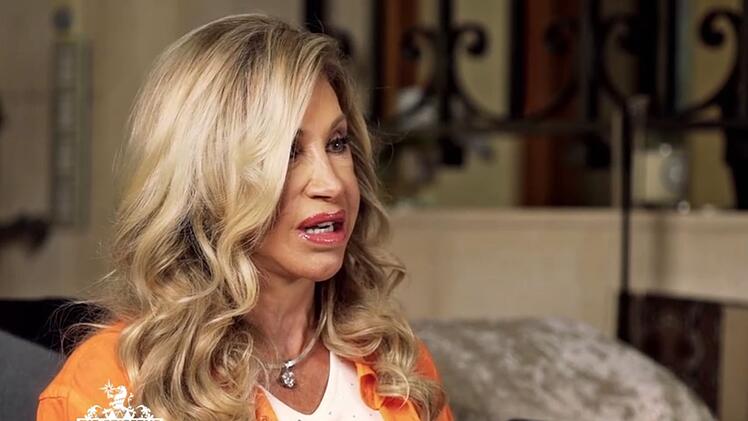 Ehefrau Carmen hat bereits ein Facelift hinter sich.