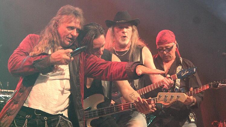 Martin Riegel (l.) und seine Bandkollegen haben nichts verlernt. Foto: Richard Sänger