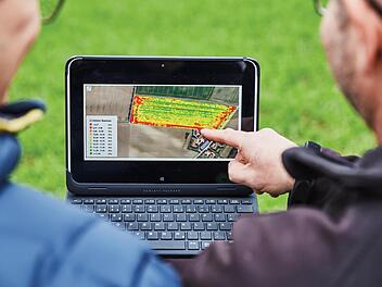 Infolge der Auswertung mehrjähriger Satellitendaten ergibt sich unter anderem eine Karte, die zeigt, wo auf dem Feld welche Aussaatmenge pro Quadratmeter sinnvoll ist. Foto: BayWa