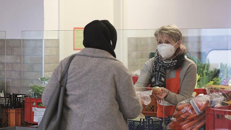 Erlanger Tafel gehen diverse Lebensmittel aus - Oberbürgermeister bittet um Hilfe
