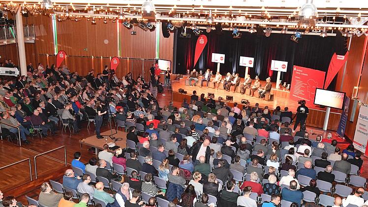 Impressionen vom Regionentalk zur Coburger Landratswahl im KongresshausFoto: Ronald Rinklef