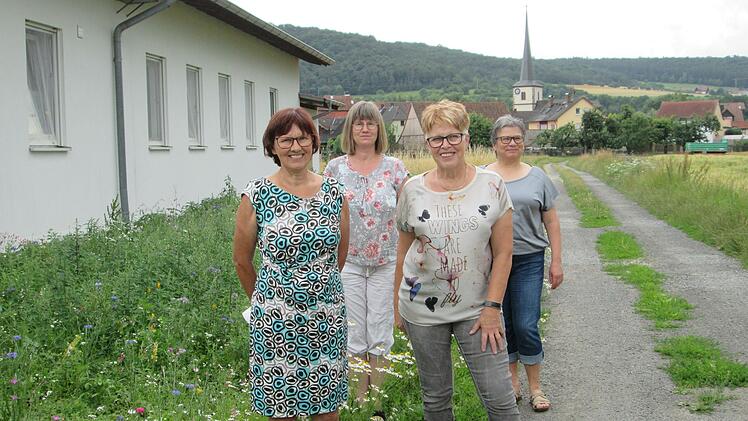 Der bisherige Vorstand hat sich bewährt und führt den Gartenbauverein Westheim weiter (von links) Ursula Wiegel, Katja Schaub, Evelyn Sitzmann, Gudrun Cimander.