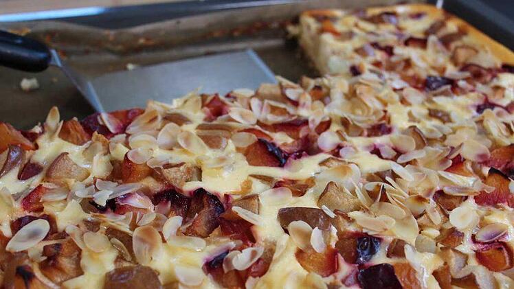 blechkuchen-birne-pflaume