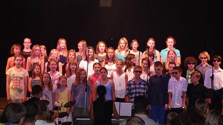 Der Unterstufenchor ließ aufhorchen. Foto: Johanna Eckert