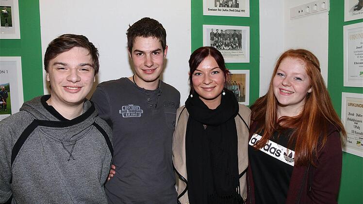 Die neue Führungsmannschaft des SV Ramsthal (v. l.): Selim Neder, Daniel Wittkowski, Annabell Endres und Jana Langbrok. Foto: Gerd Schaar