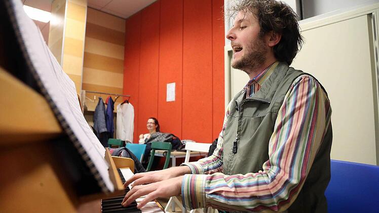 "Dominik Tremel in Ritter Odilo"Foto: Henning Rosenbusch