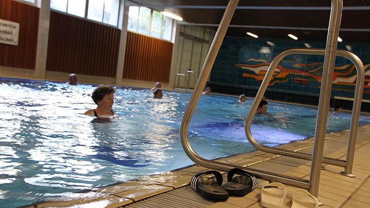 Aus für das Bad: Viele Wildfleckener Stammgäste sind enttäuscht. Gerade der Förderverein hat viel Arbeit in den Erhalt des Bades gesteckt.  Foto: uli