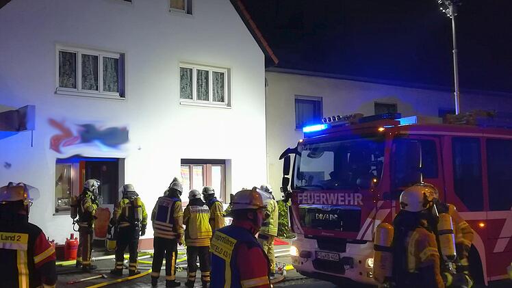 Der Brand in der Hauptstraße  in Kirchehrenbach. Foto: Feuerwehr Kirchehrenbach