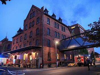 In der Nacht zu Donnerstag hatte es in einem Produktionsbereich der Malzfabrik Weyermann gebrannt - verletzt wurde niemand. News5/Merzbach