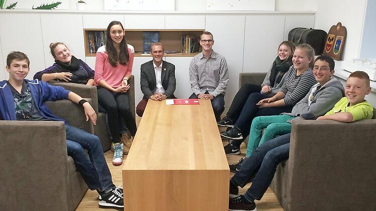 Auch die rund 7700 Einwohner starke Gemeinde Strullendorf im Landkreis Bamberg hat ein Jugendparlament. Unser Foto stammt aus dem Jahr 2015. Dort sind die Mitglieder zwischen 12 und 18 Jahren jung. Und es gibt eine Online-Wahl.  Foto: FT-Archiv